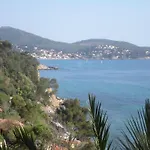 Eco-lodge Lou Pantai Ле-Праде