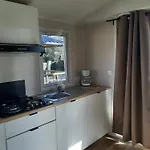 Eco-lodge Lou Pantai 3* Le Pradet