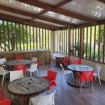 Eco-lodge Lou Pantai 3* Le Pradet