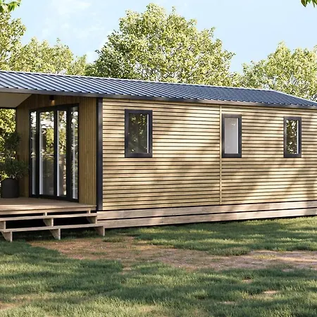 Camping Eco-lodge Lou Pantai 3*
