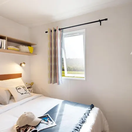 Eco-lodge Lou Pantai Camping