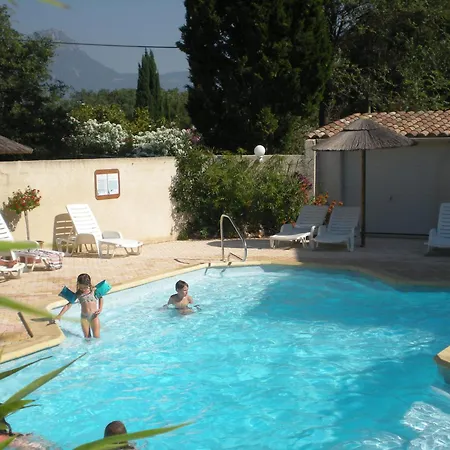 Campsite Eco-lodge Lou Pantai