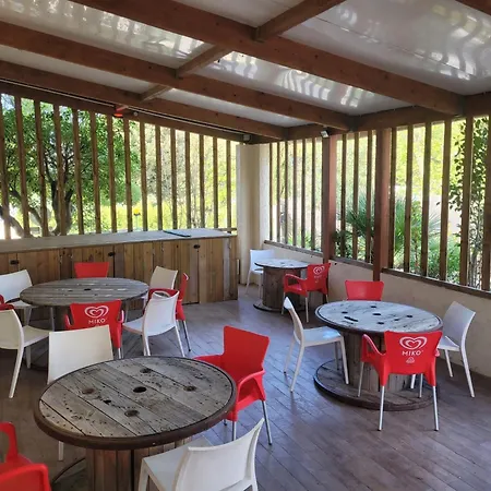 Eco-lodge Lou Pantai 3* Le Pradet